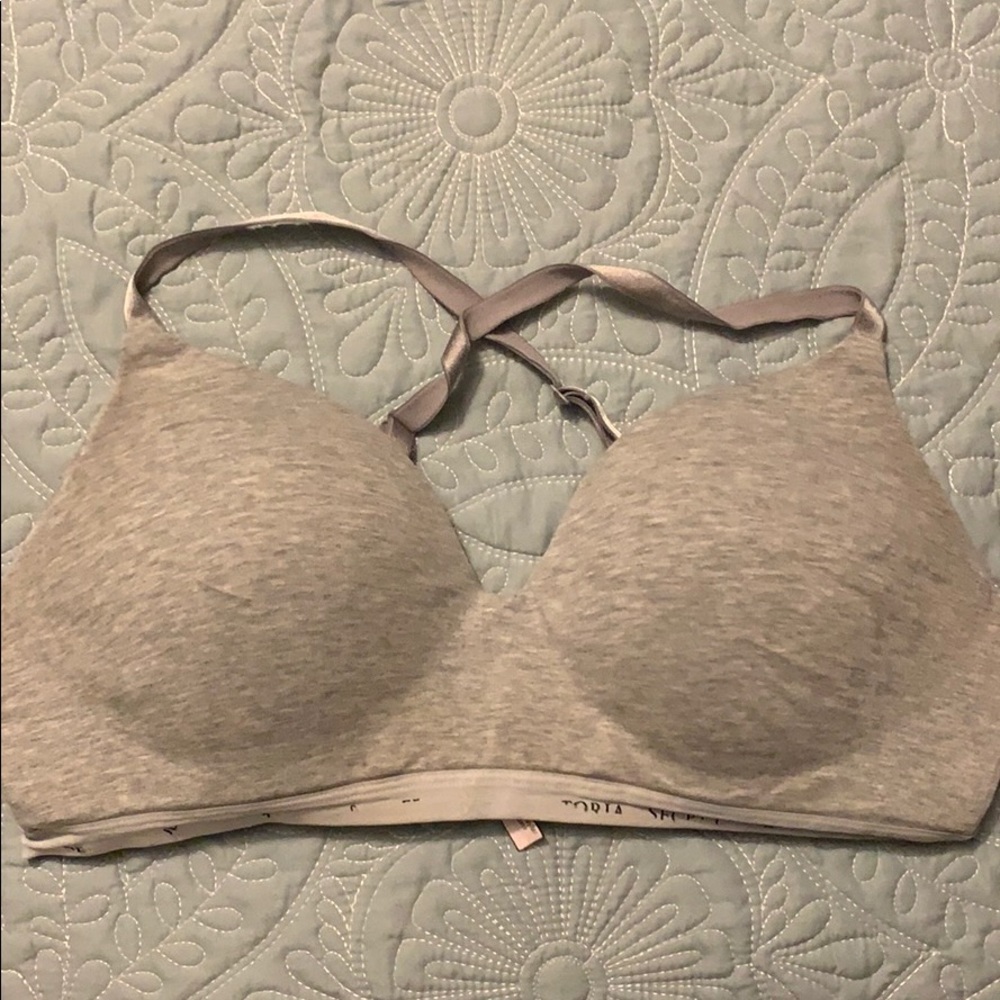 Victoria’s Secret Tshirt Bra